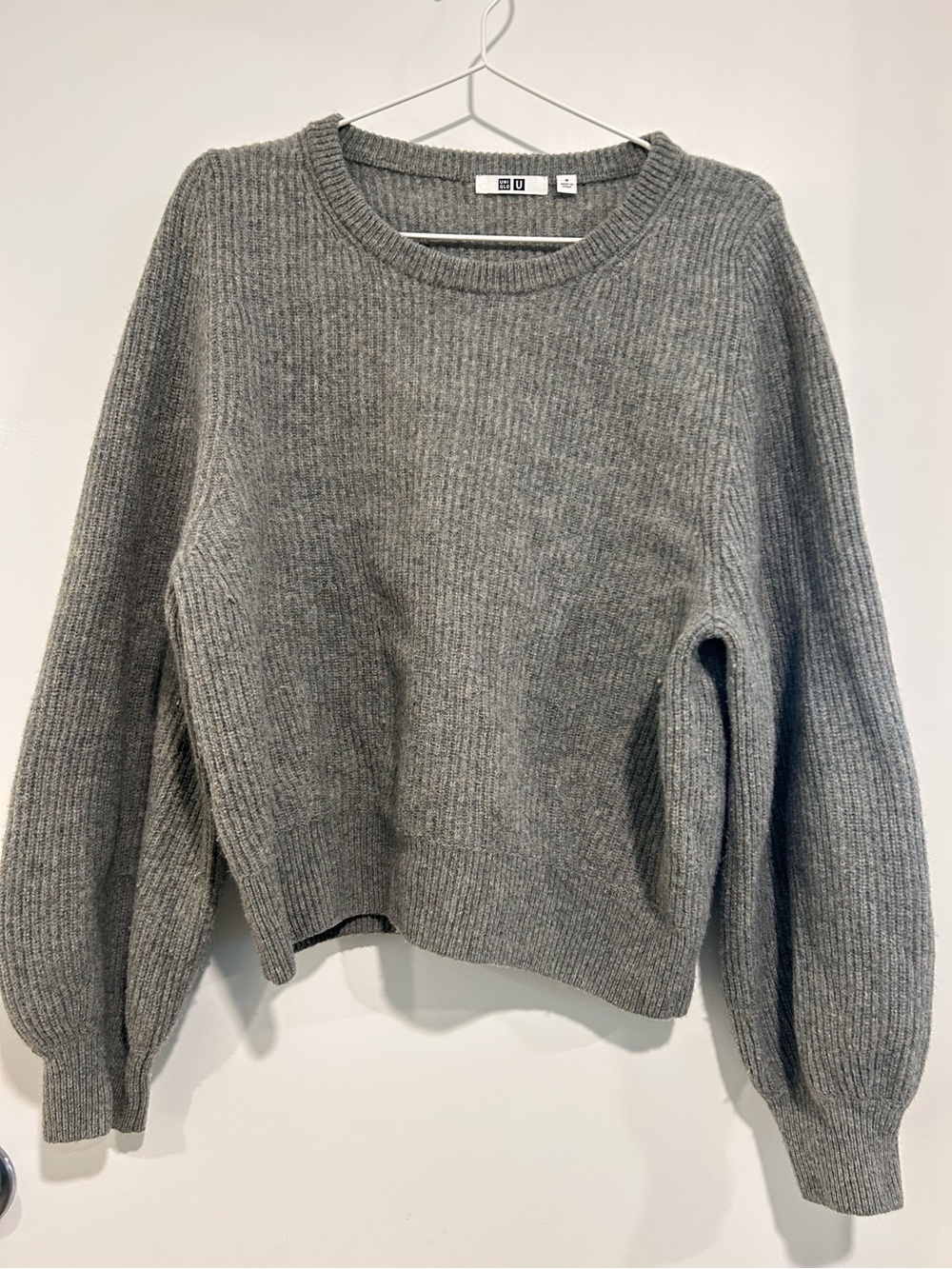 Uniqlo U collaboration Greenish Gray Crewneck with Ballon Sleeves Sweater